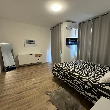 Deluxe Large - Free Parking * Lugano